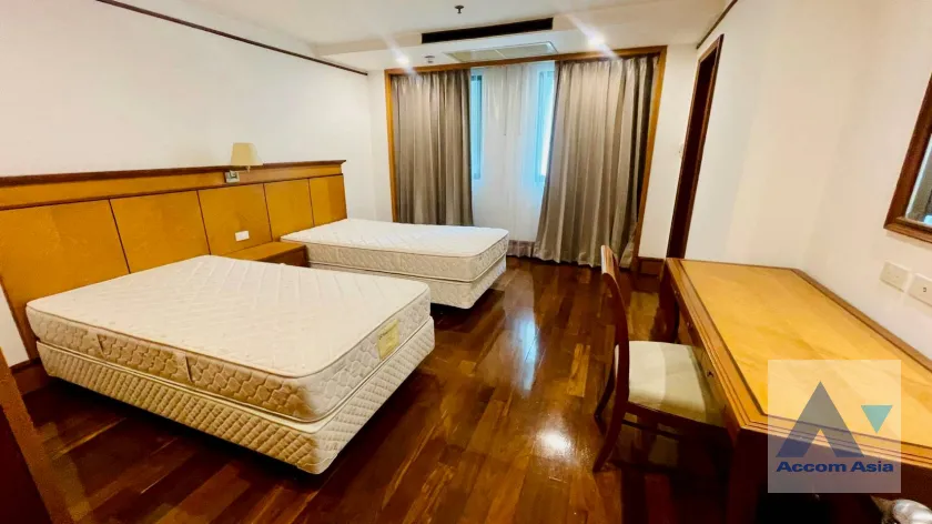 5  3 br Apartment For Rent in Sukhumvit ,Bangkok BTS Nana at Charming view of Sukhumvit 1519465