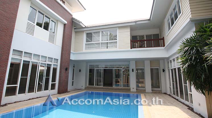  2  4 br House for rent and sale in Sukhumvit ,Bangkok BTS Thong Lo at Privacy and Peaceful 60039