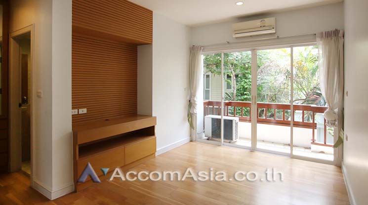 11  4 br House for rent and sale in Sukhumvit ,Bangkok BTS Thong Lo at Privacy and Peaceful 60039