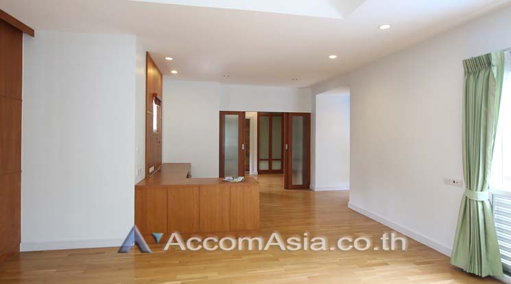 16  4 br House for rent and sale in Sukhumvit ,Bangkok BTS Thong Lo at Privacy and Peaceful 60039