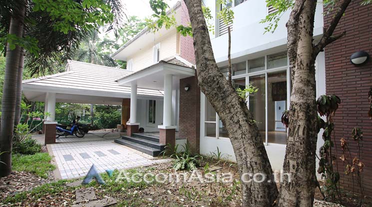 18  4 br House for rent and sale in Sukhumvit ,Bangkok BTS Thong Lo at Privacy and Peaceful 60039
