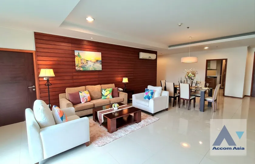 unitBig Balcony, Pet friendly |  3 Bedrooms  Apartment For Rent in Sukhumvit, Bangkok  near BTS Phrom Phong (1519544)