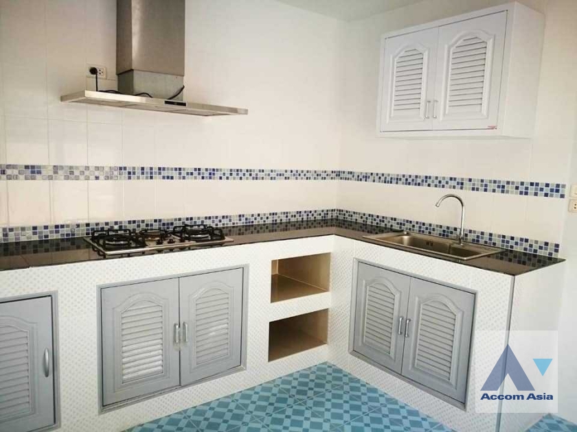 5  3 br House For Rent in Pattanakarn ,Bangkok BTS On Nut at Areena Garden 1819567