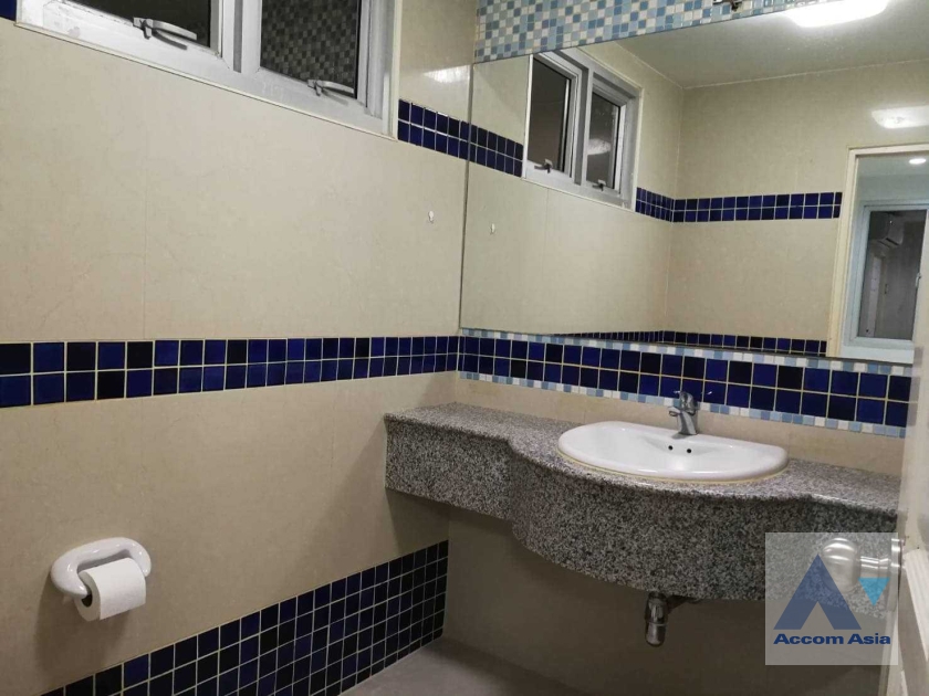 15  3 br House For Rent in Pattanakarn ,Bangkok BTS On Nut at Areena Garden 1819567