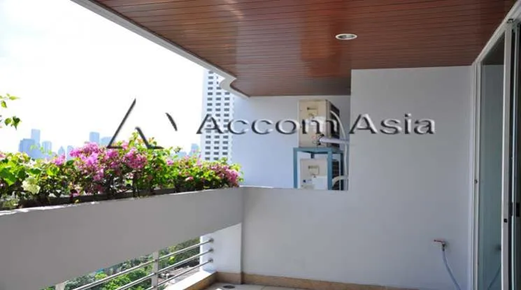  1  3 br Apartment For Rent in Sukhumvit ,Bangkok BTS Nana at Fully Furnished Apartment, Only 2 mins walk to BTS 1419588