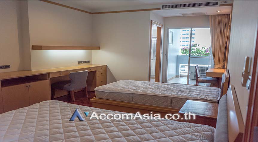 6  3 br Apartment For Rent in Sukhumvit ,Bangkok BTS Nana at Fully Furnished Apartment, Only 2 mins walk to BTS 1419590