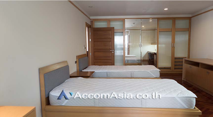 8  3 br Apartment For Rent in Sukhumvit ,Bangkok BTS Nana at Fully Furnished Apartment, Only 2 mins walk to BTS 1419590