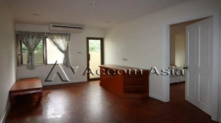 unit 2 Bedrooms  Apartment For Rent in Sukhumvit, Bangkok  near BTS Thong Lo (1419600)