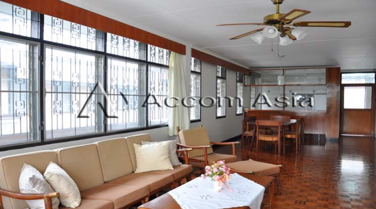 4  2 br Apartment For Rent in Sukhumvit ,Bangkok BTS Phrom Phong at Single House with Garden 1419638