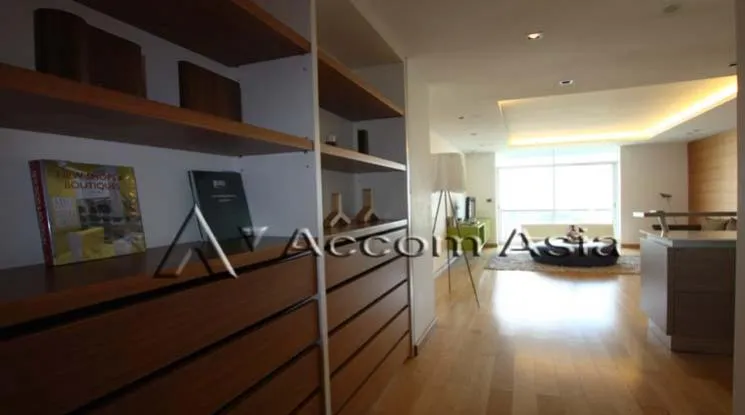6  1 br Condominium For Sale in Phaholyothin ,Bangkok BTS Ari at Le Monaco Residence 1519679
