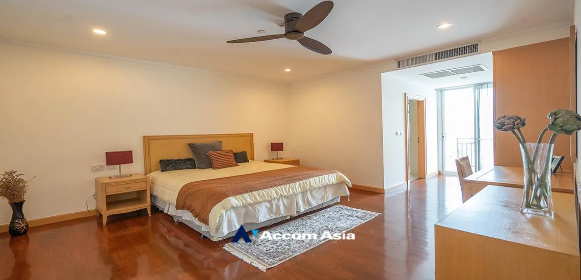 12  3 br Apartment for rent and sale in Sukhumvit ,Bangkok BTS Phrom Phong at Apartment with Top Facilities, Close to Emshere 1419694