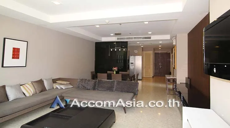unit 3 Bedrooms  Condominium For Rent in Sukhumvit, Bangkok  near BTS Ekkamai (1519699)
