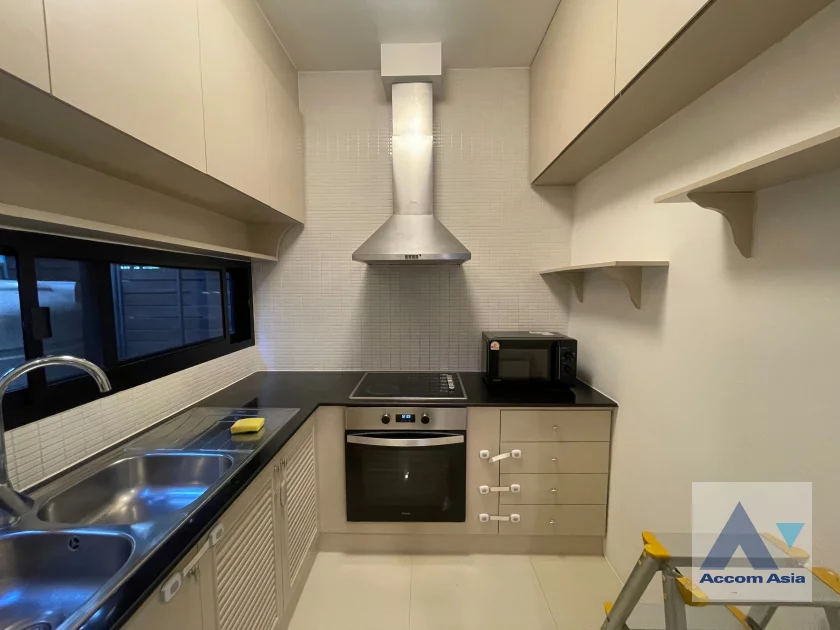 7  3 br Apartment For Rent in Sukhumvit ,Bangkok BTS Ekkamai at The Executive Residence 1419705