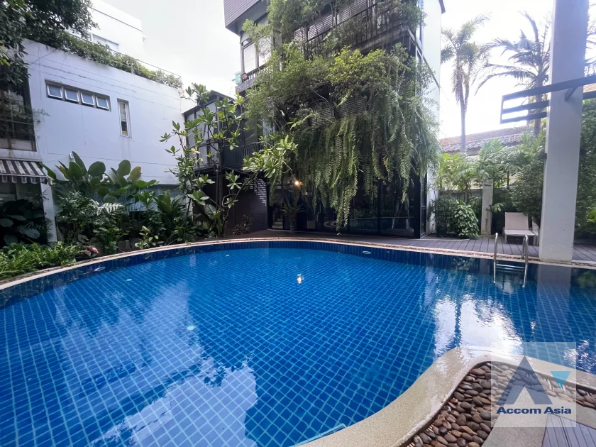 23  3 br Apartment For Rent in Sukhumvit ,Bangkok BTS Ekkamai at The Executive Residence 1419705