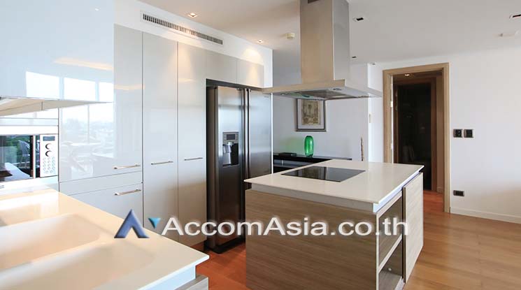 4  2 br Condominium For Sale in Phaholyothin ,Bangkok BTS Ari at Le Monaco Residence 1519804