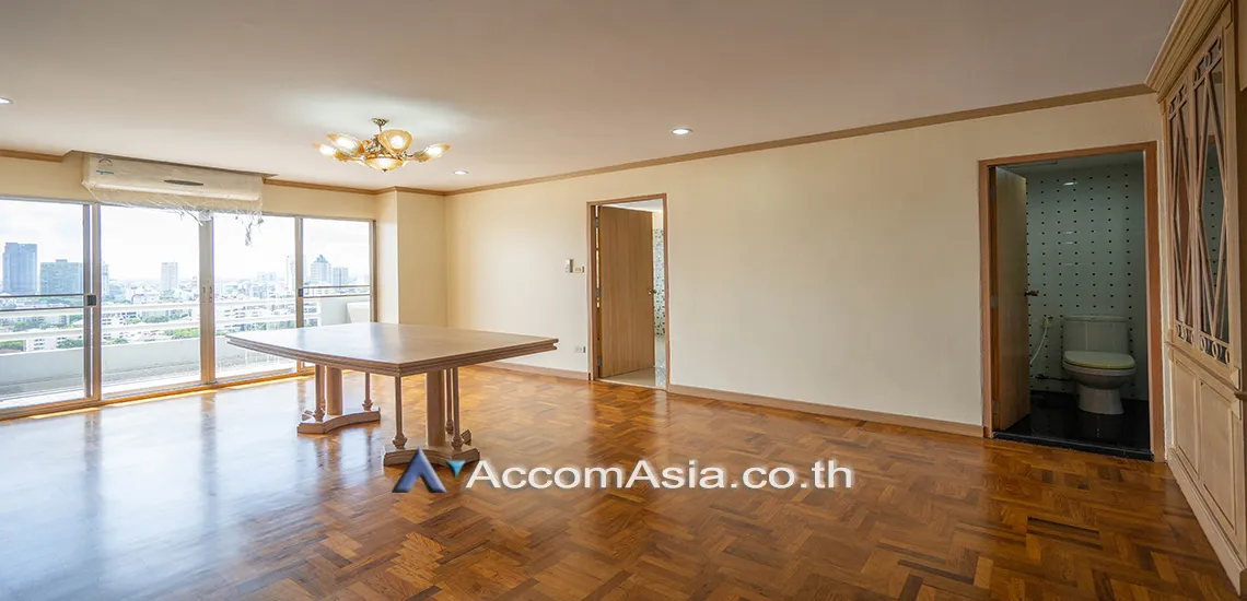 unitBig Balcony |  3 Bedrooms  Condominium For Rent in Sukhumvit, Bangkok  near BTS Phrom Phong (1519814)
