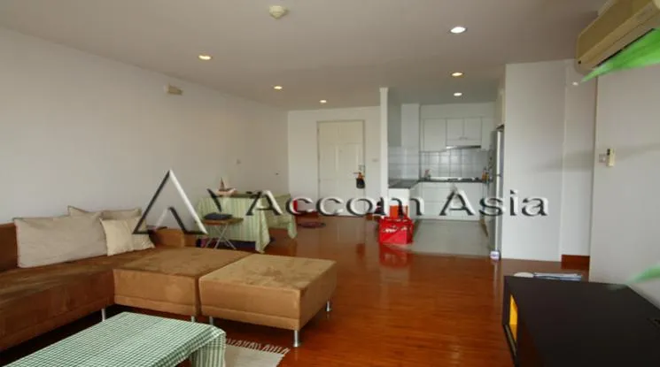 unit 3 Bedrooms  Condominium For Rent & Sale in Sathorn, Bangkok  (1519990)