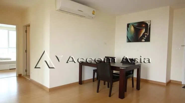 unit 2 Bedrooms  Condominium For Rent in Sukhumvit, Bangkok  near BTS Ekkamai (1520006)