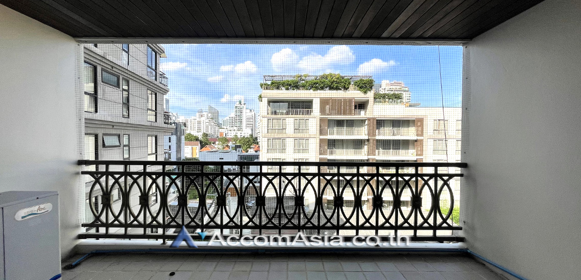 18  3 br Apartment For Rent in Sukhumvit ,Bangkok MRT Sukhumvit - BTS Asok at Easy to access BTS and MRT 1420037