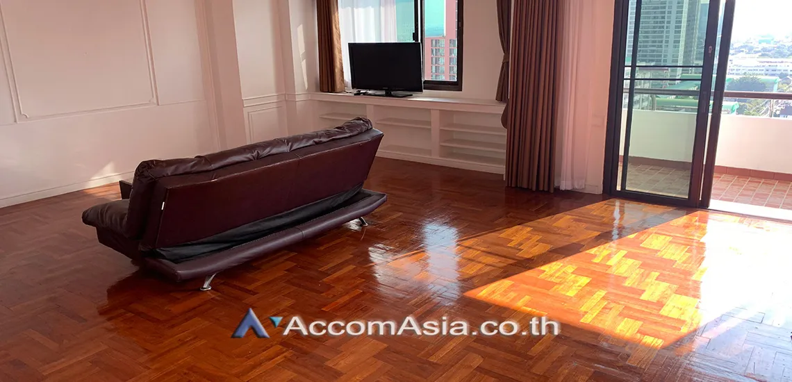 unitDuplex Condo, Pet friendly |  3 Bedrooms  Apartment For Rent in Phaholyothin, Bangkok  near BTS Ari (1420106)
