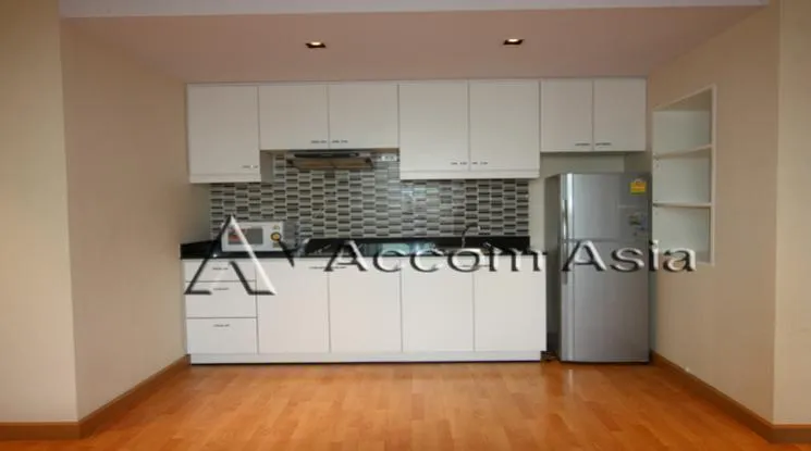 unit 1 Bedroom  Apartment For Rent in Sukhumvit, Bangkok  near BTS Nana (1420125)