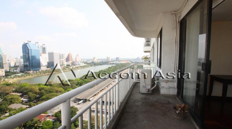  2  3 br Condominium For Rent in Sukhumvit ,Bangkok BTS Nana at Lake Green 1520128