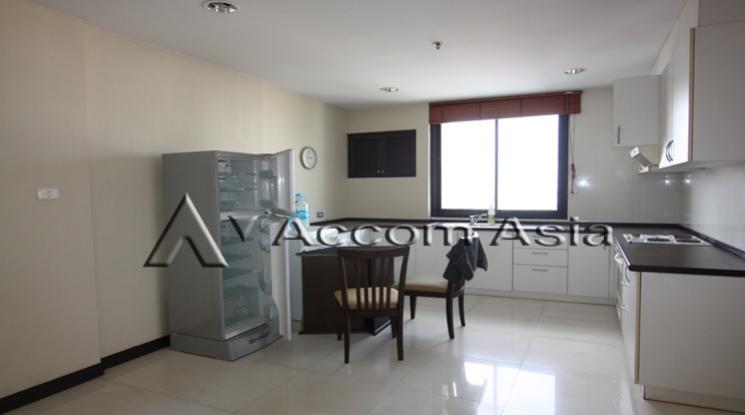 4  3 br Condominium For Rent in Sukhumvit ,Bangkok BTS Nana at Lake Green 1520128