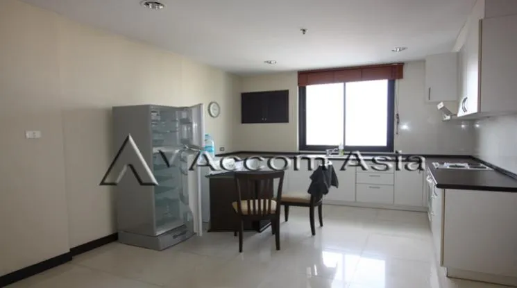 4  3 br Condominium For Rent in Sukhumvit ,Bangkok BTS Nana at Lake Green 1520128