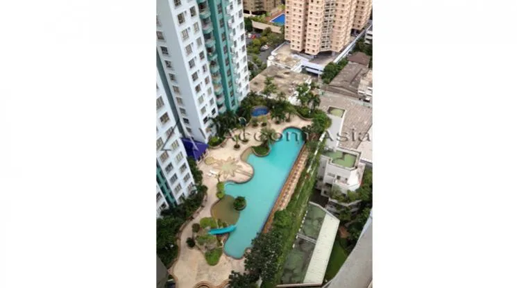 unit 1 Bedroom  Condominium For Sale in Sathorn, Bangkok  near BTS Chong Nonsi - BRT Thanon Chan (1520135)