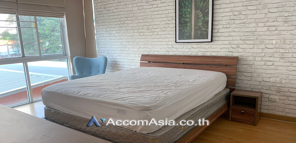 5  2 br Condominium For Sale in Sukhumvit ,Bangkok BTS Phrom Phong at Serene Place 1520136