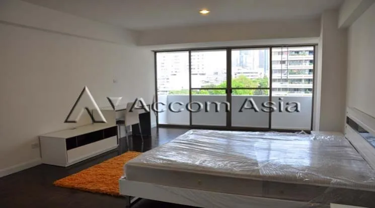 8  3 br Apartment for rent and sale in Sukhumvit ,Bangkok BTS Asok at Family Apartment with Lake View 1420210