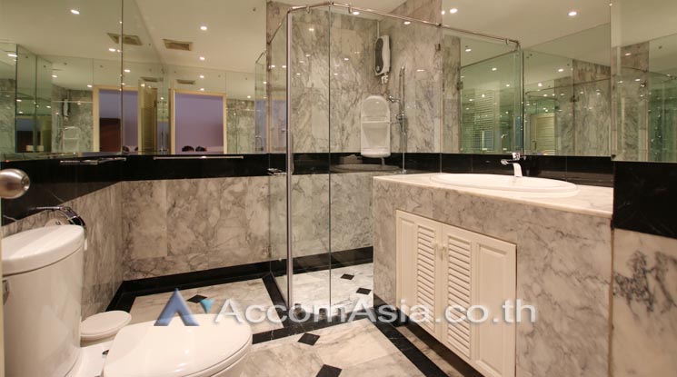 11  2 br Condominium For Rent in Ploenchit ,Bangkok BTS Chitlom at New House 1520226