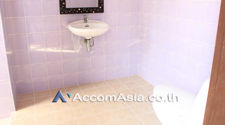 10  3 br Townhouse For Rent in Sukhumvit ,Bangkok BTS Phrom Phong at Chicha Castle 1820327