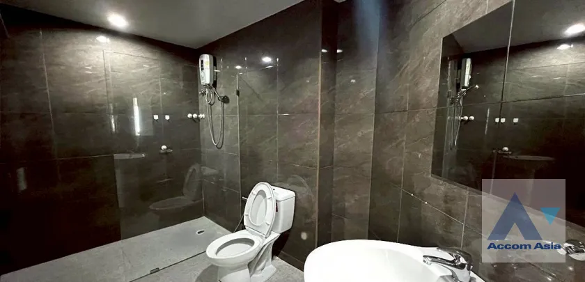 11  2 br Condominium For Sale in Sukhumvit ,Bangkok  at Waterford Park  1520353
