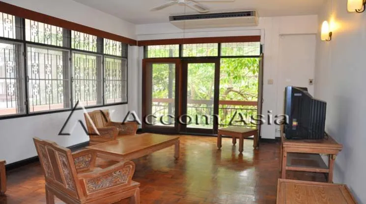  2  2 br Apartment For Rent in Sukhumvit ,Bangkok BTS Phrom Phong at Single House with Garden 1420388