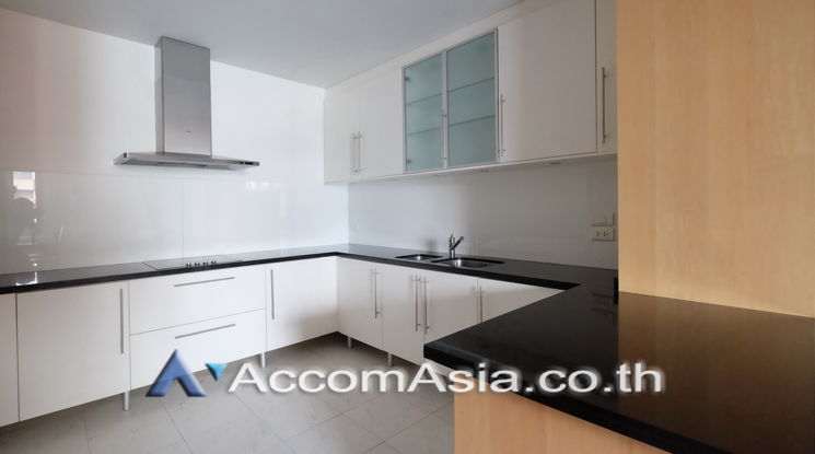6  2 br Condominium for rent and sale in Silom ,Bangkok MRT Silom - BTS Sala Daeng at The Legend Saladaeng 1520403
