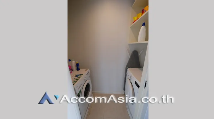 8  2 br Condominium for rent and sale in Silom ,Bangkok MRT Silom - BTS Sala Daeng at The Legend Saladaeng 1520403