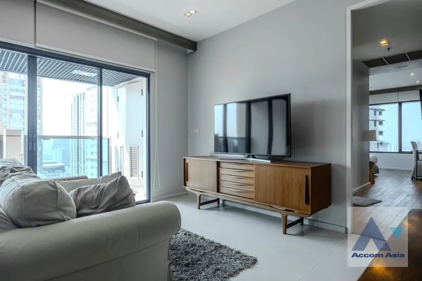  2  2 br Condominium for rent and sale in Ploenchit ,Bangkok BTS Chitlom at Royal Maneeya Executive Residence 1520477