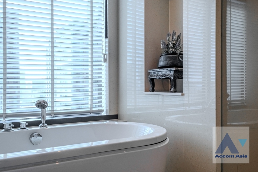 16  2 br Condominium for rent and sale in Ploenchit ,Bangkok BTS Chitlom at Royal Maneeya Executive Residence 1520477