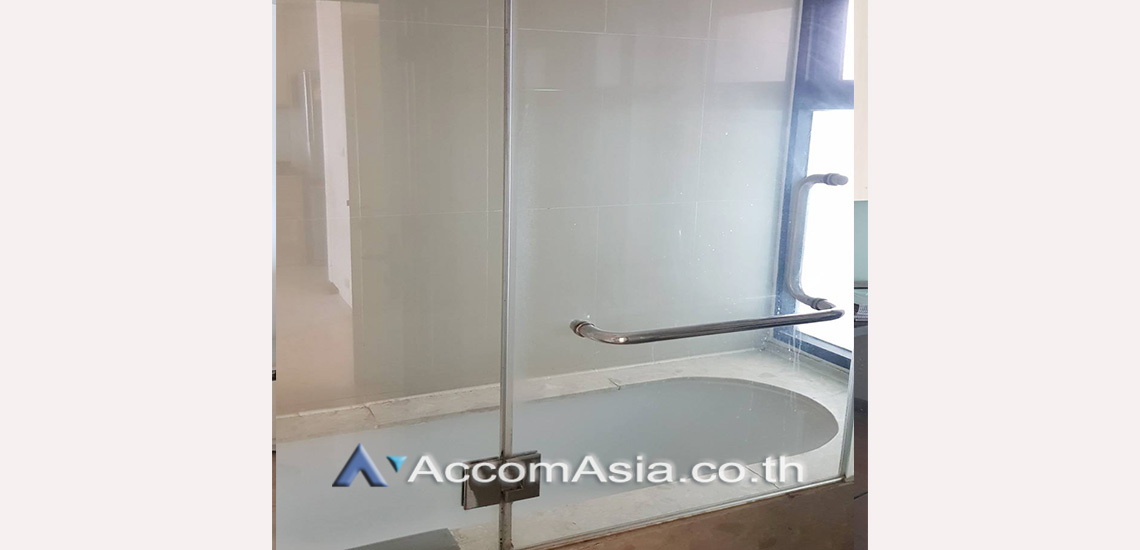 8  1 br Condominium for rent and sale in Sathorn ,Bangkok BTS Sala Daeng - MRT Lumphini at Sathorn Gardens 1520500