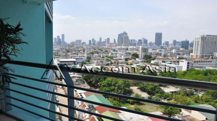 6  3 br Apartment For Rent in Sathorn ,Bangkok BRT Thanon Chan at Family-Friendly Serviced Apartment with Big Green Spaces 1420543