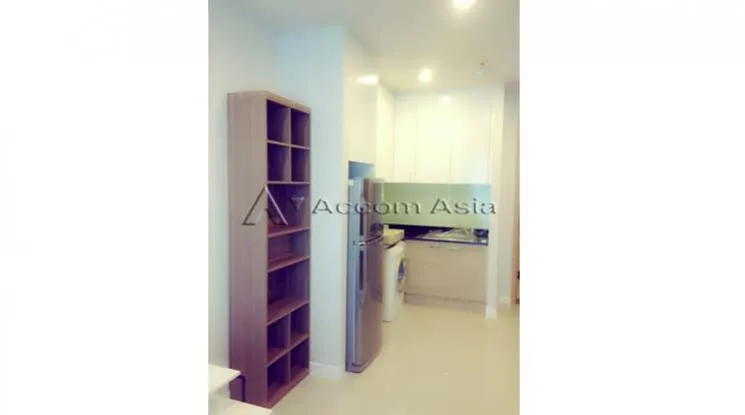 unit 1 Bedroom  Condominium For Rent in New Phetchaburi, Bangkok  near MRT Phetchaburi (1520647)