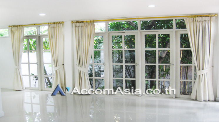  1  4 br House For Rent in Sathorn ,Bangkok MRT Khlong Toei 1720693