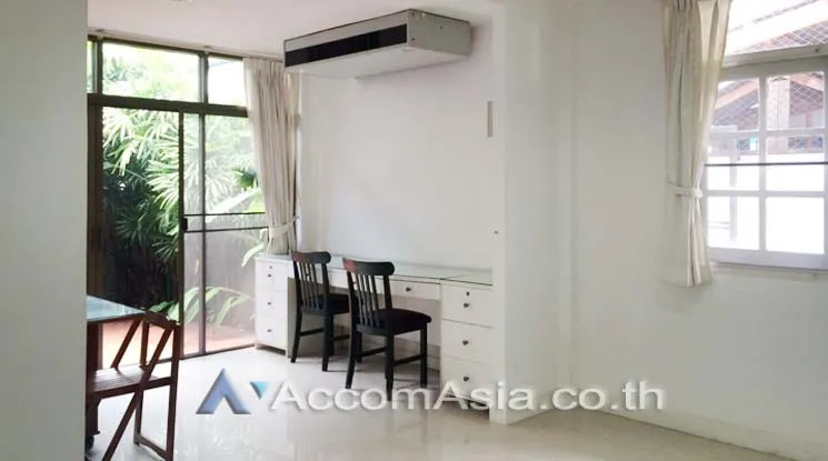 7  4 br House For Rent in Sathorn ,Bangkok MRT Khlong Toei 1720693