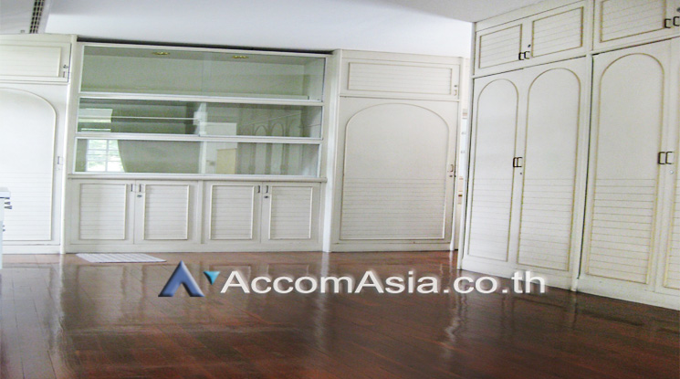 9  4 br House For Rent in Sathorn ,Bangkok MRT Khlong Toei 1720693