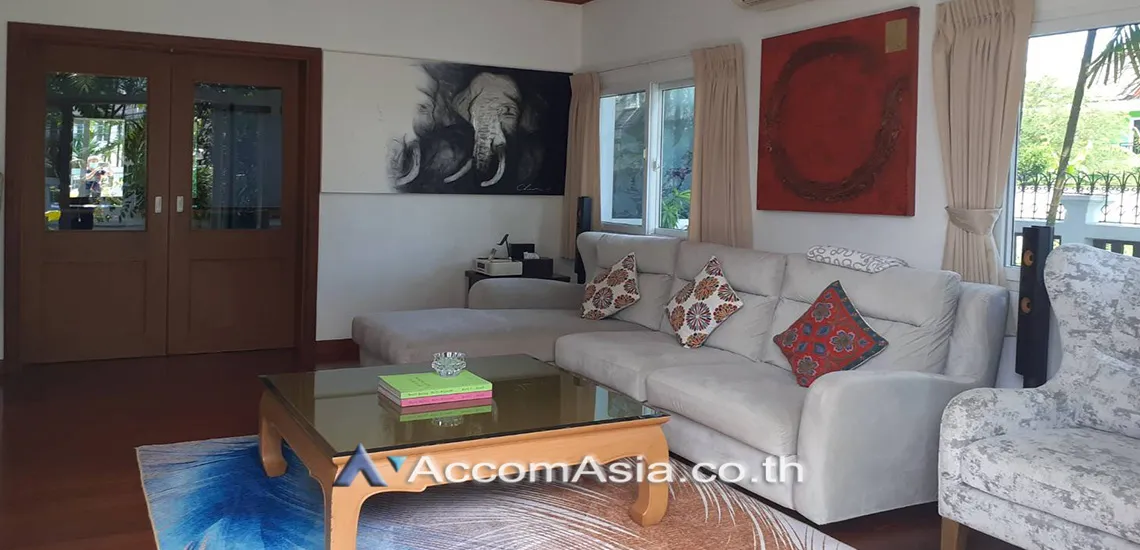 4  4 br House for rent and sale in Sukhumvit ,Bangkok BTS Phra khanong 2320757