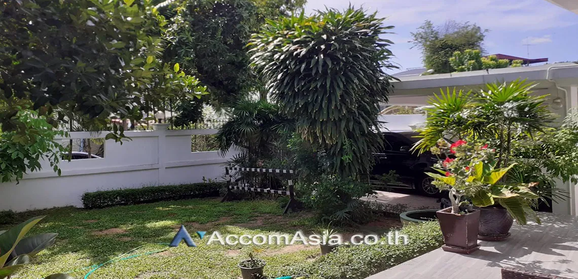 unitGarden, Big Balcony |  4 Bedrooms  House For Rent & Sale in Sukhumvit, Bangkok  near BTS Phra khanong (2320757)