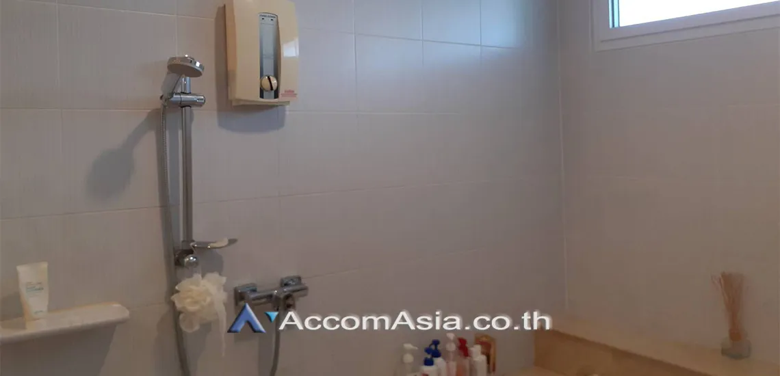 17  4 br House for rent and sale in Sukhumvit ,Bangkok BTS Phra khanong 2320757