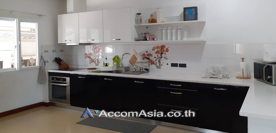 10  4 br House for rent and sale in Sukhumvit ,Bangkok BTS Phra khanong 2320757