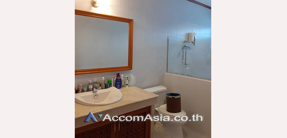 25  4 br House for rent and sale in Sukhumvit ,Bangkok BTS Phra khanong 2320757